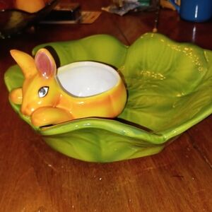 Shawnee Mid Century ceramic bunny dip dish and leaf dish